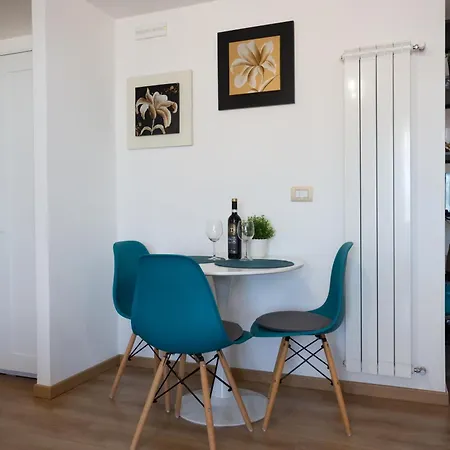 Апартаменты Homyhome Чивитавеккья